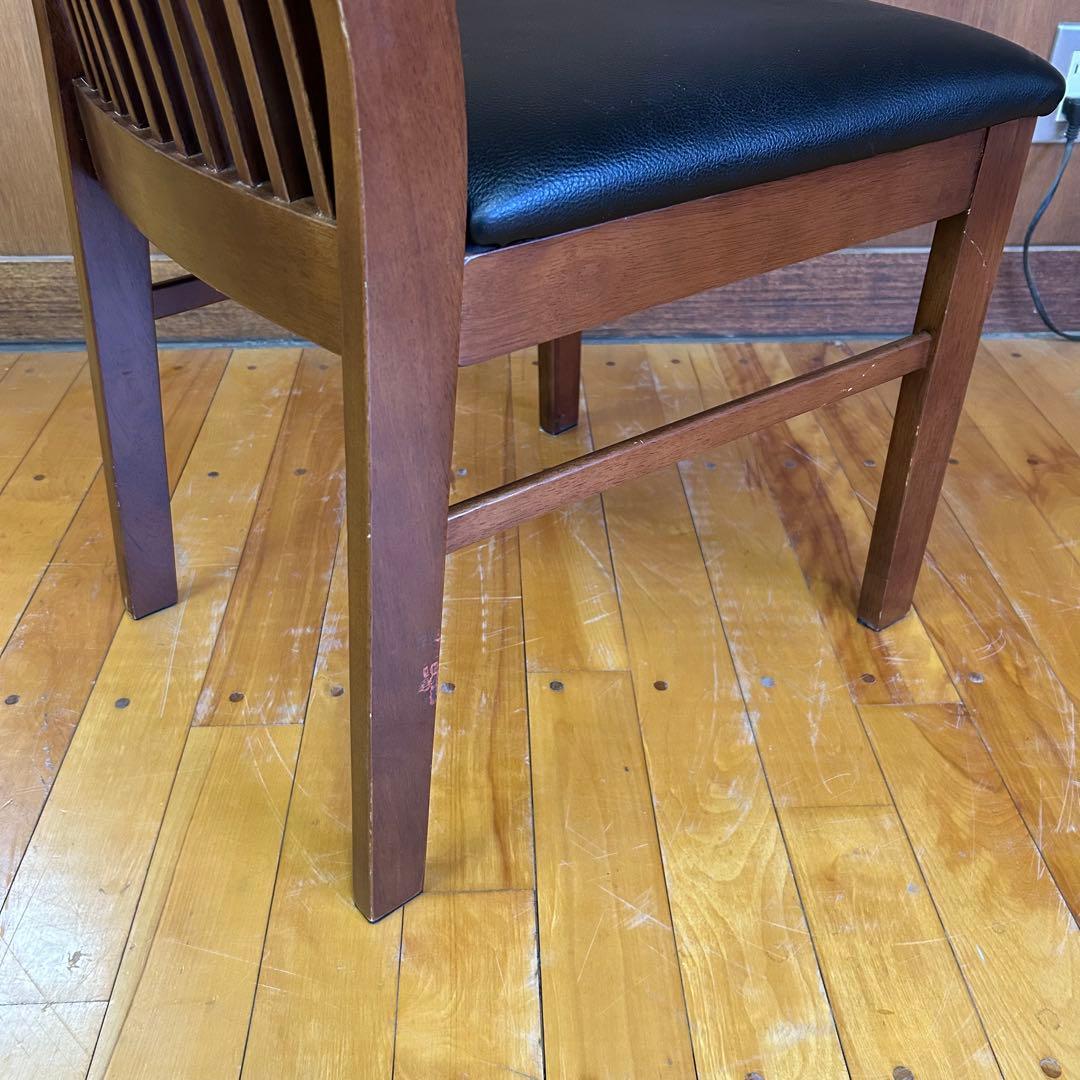 モダンダイニングチェアD