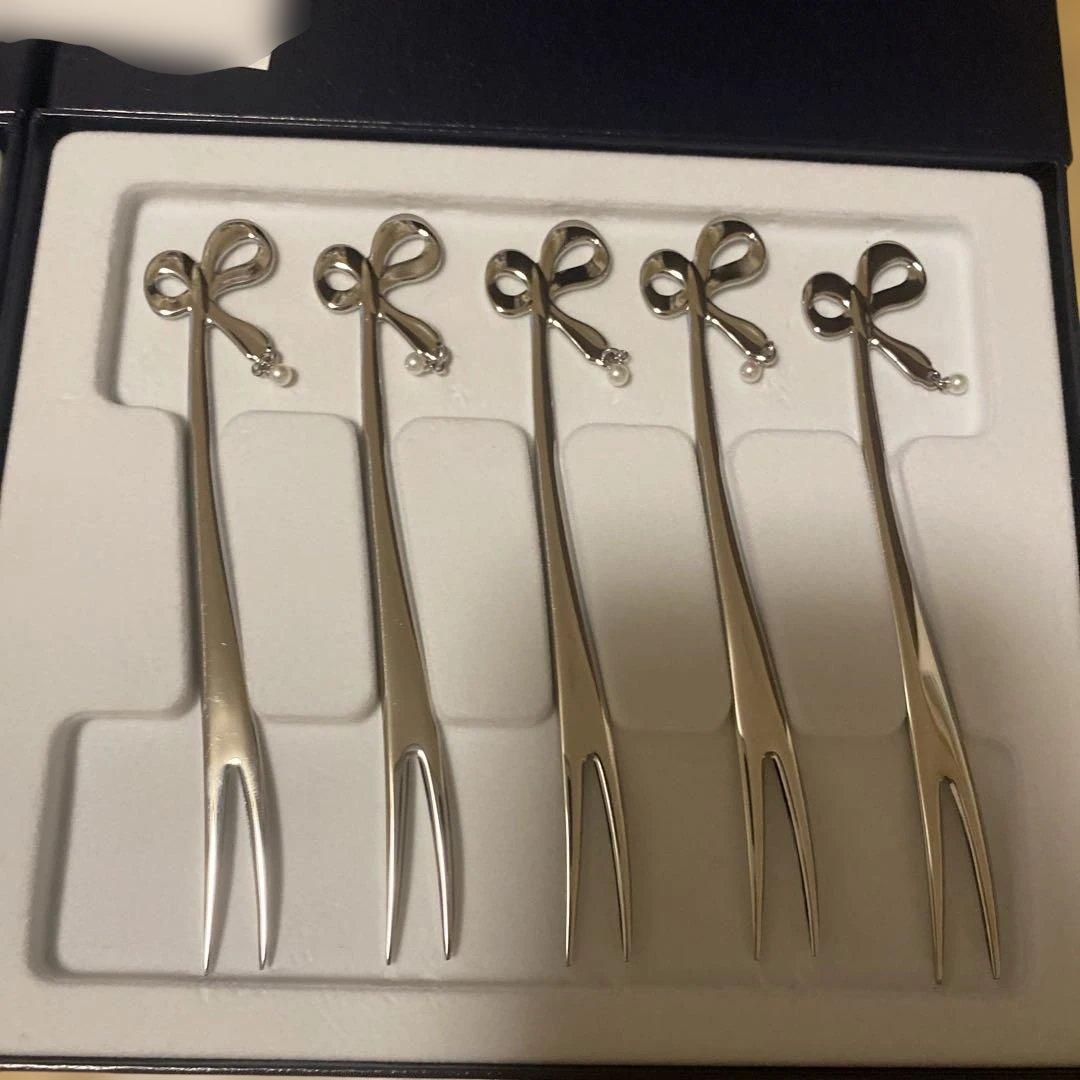 MIKIMOTO リボンデザイン フォーク　スプーン　セット　パール　18-8