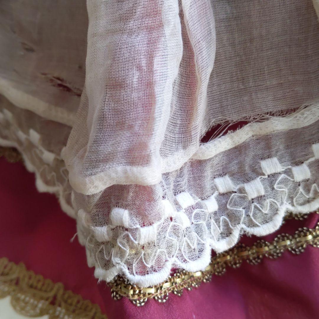 とても珍しい飾りに凝ったビンテージ人形　イタリア製　ビスクドール 専門店購入