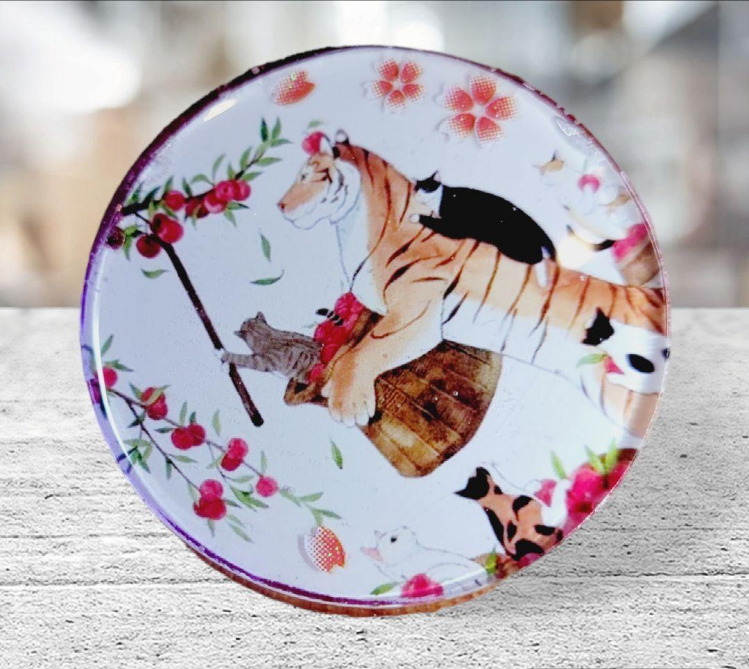 NO.695❤りんご狩り 猫 トラ❤レジンへアゴム ブローチ