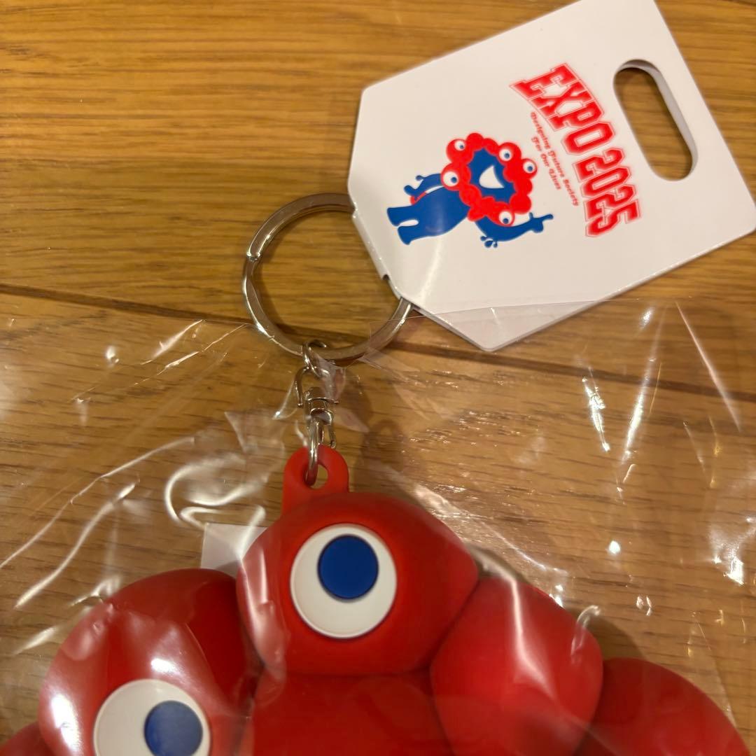 新品！関西万博ミャクミャク シリコン ポーチ キーホルダー付