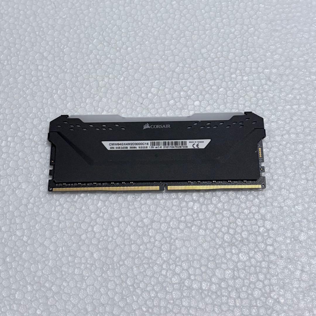 CORSAIR VENGEANCE RGB PRO DDR4 32GB ジャンク