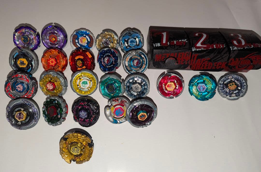 メタルファイトベイブレード　大量　まとめ売り　ランチャー付き