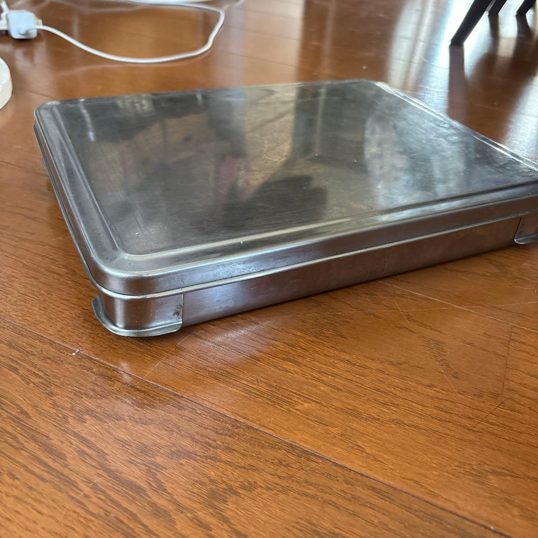 ステンレス保存容器 蓋付き 餃子バット長方形　本体９枚　蓋９枚