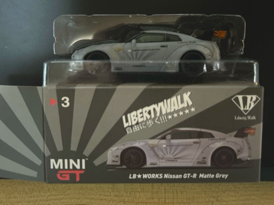 ミニカー MINIGT NISSAN GTR Matte Grey