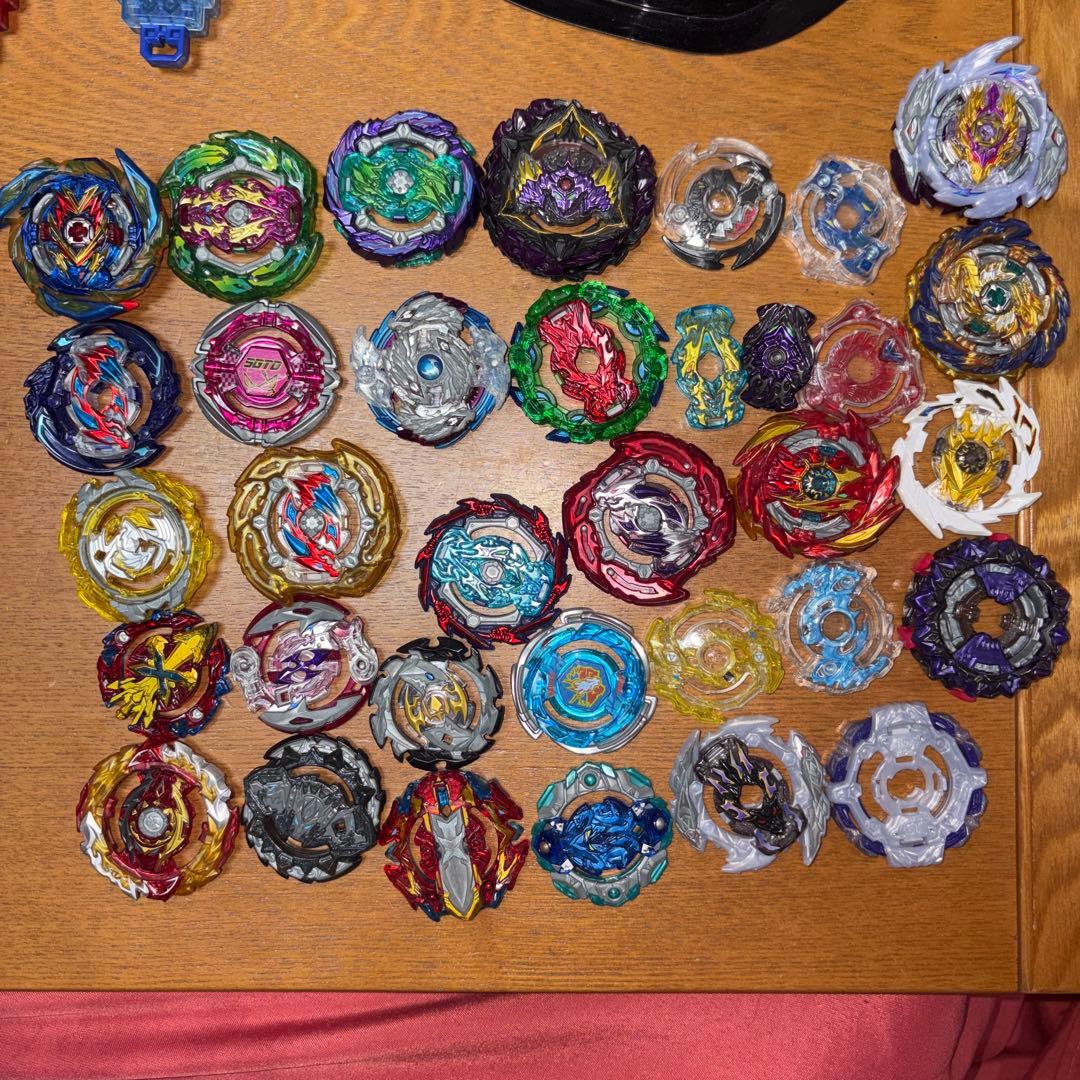 ベイブレードセット まとめ売り　バトルスタジアム付き