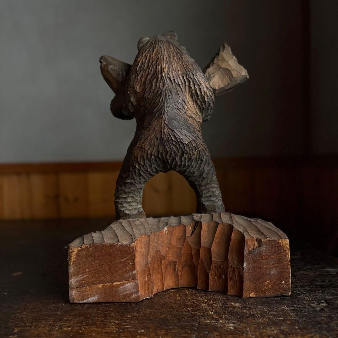 スズキ作　【木彫熊】h44cm立ち姿立ち熊