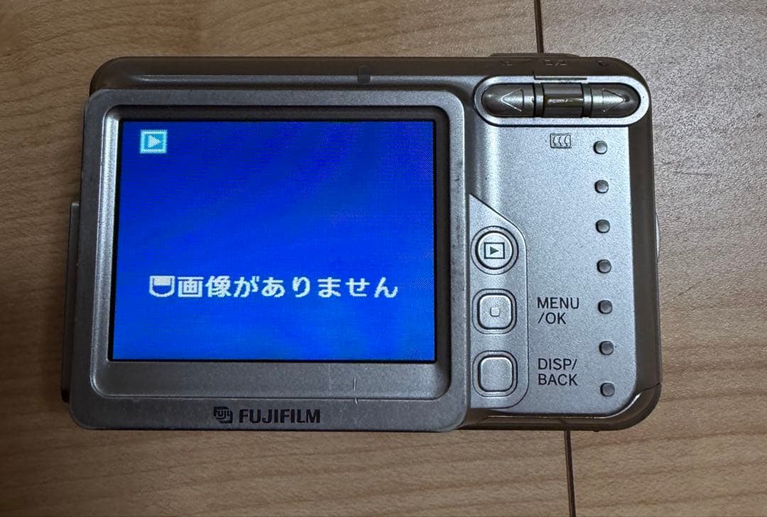 デジタルカメラ FUJIFILM FinePix A600