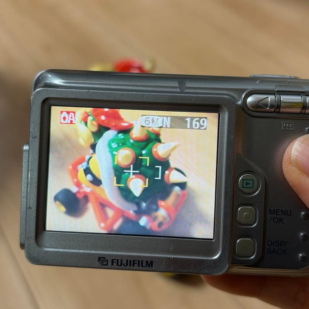 デジタルカメラ FUJIFILM FinePix A600