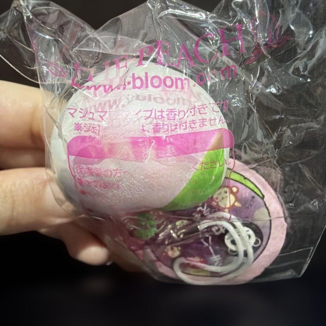 スクイーズ　iBloom theピーチ　キーホルダー