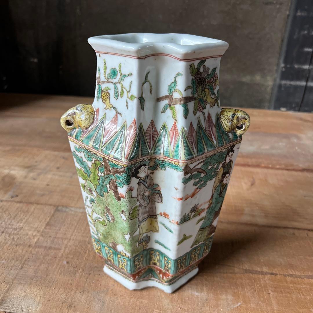実家整理　古い花瓶　中国？