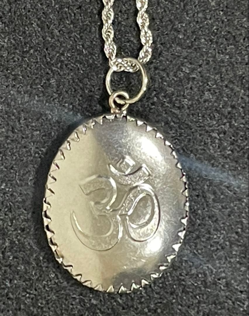 【新品】ハンドメイドオームペンダント　シヴァ　藤井風さん　クリシュナおまけ