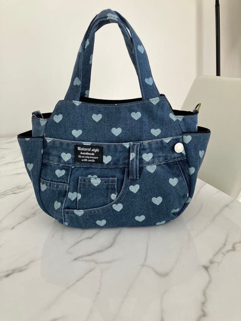 1022 コロ葱(マロ)　ハート柄デニムリメイクバック　ハンドメイド