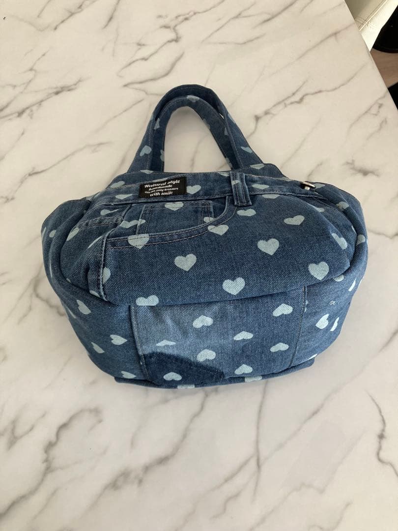 1022 コロ葱(マロ)　ハート柄デニムリメイクバック　ハンドメイド