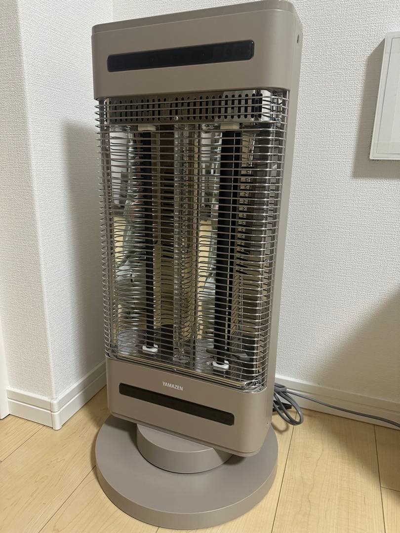 【2024年製・極美品】山善 グラファイトヒーター EDBC-SVM12