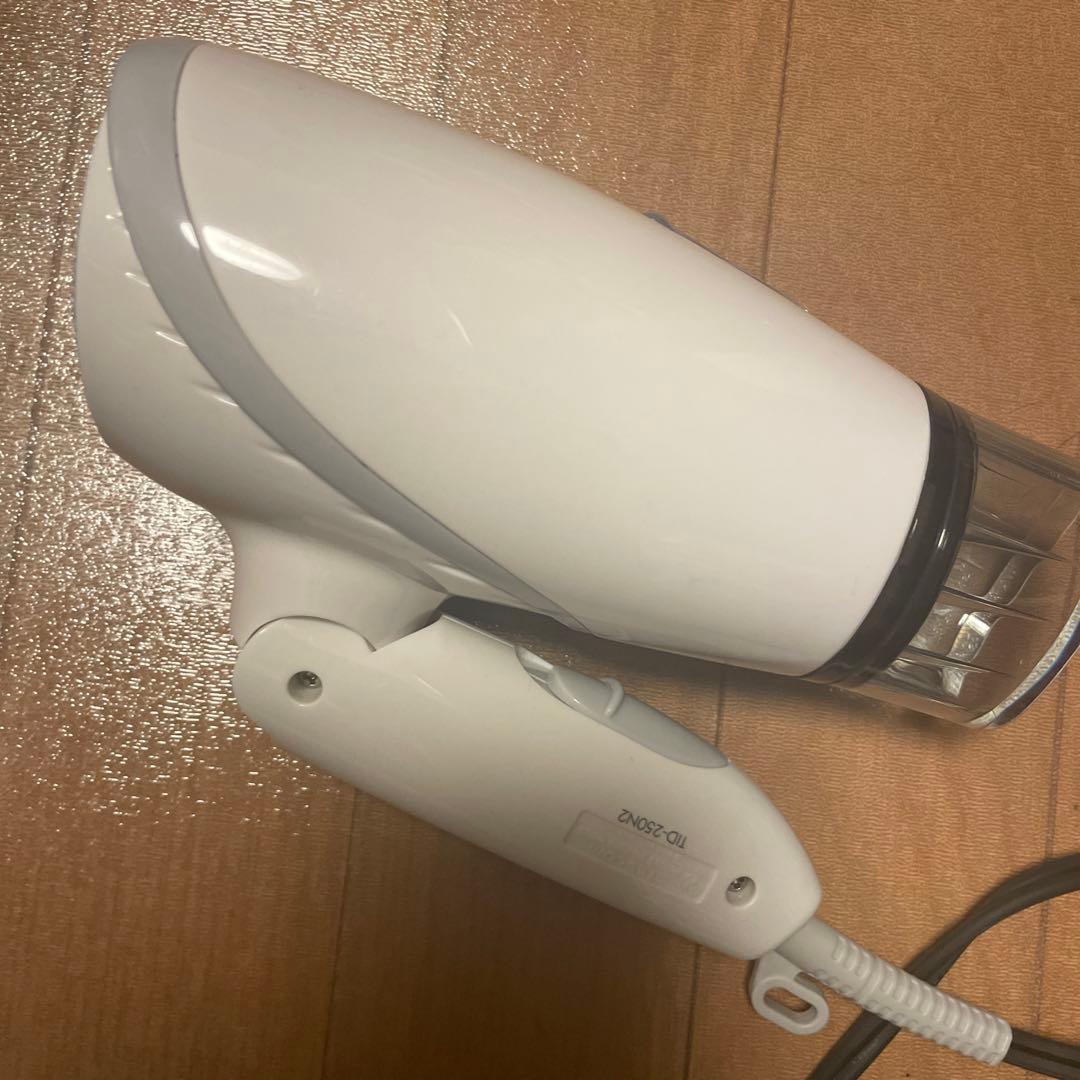 ドライヤー 2019年製