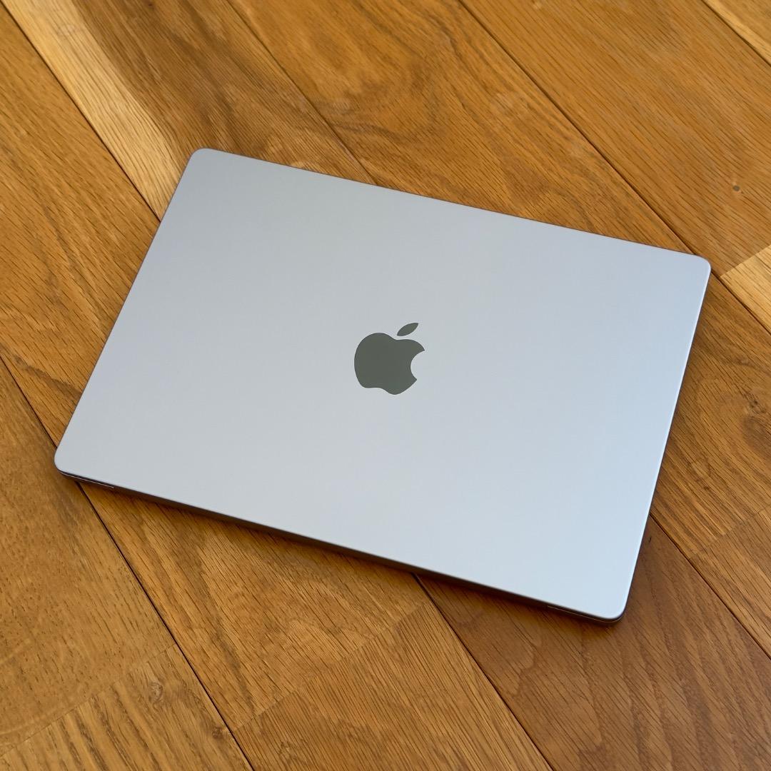 MacBook Pro 14インチ M2 Max ／64GB／1TB