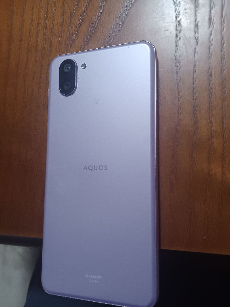 AQUOS R3　SHV44 　auSIM