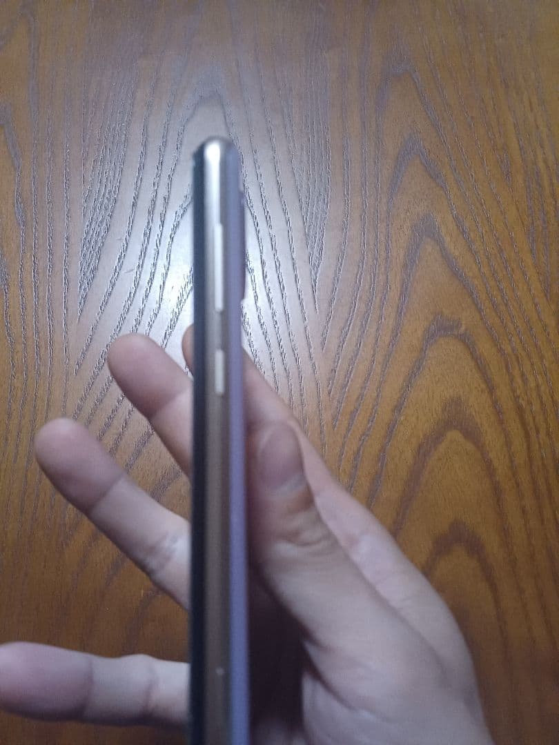 AQUOS R3　SHV44 　auSIM