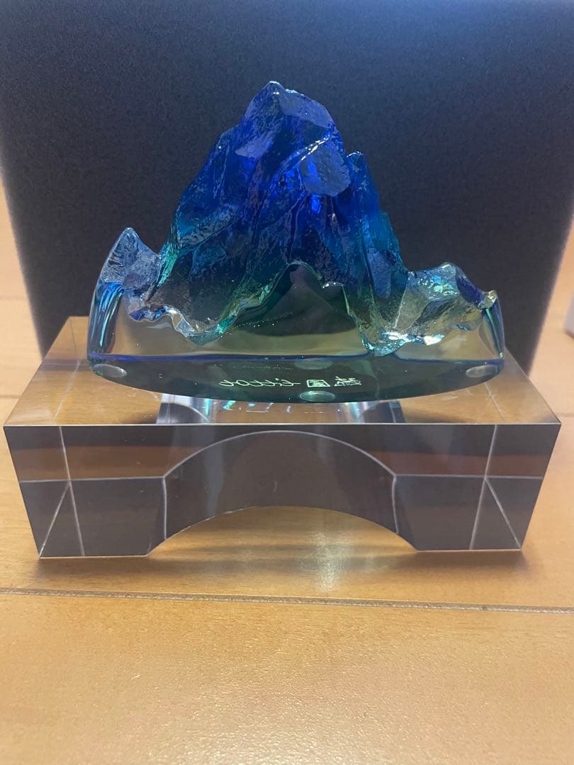 tittot クリスタル　置き物