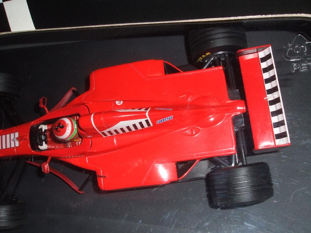 難あり　フェラーリ　F１　E・アーバイン　＃４　ミニチャンプス　１／１８