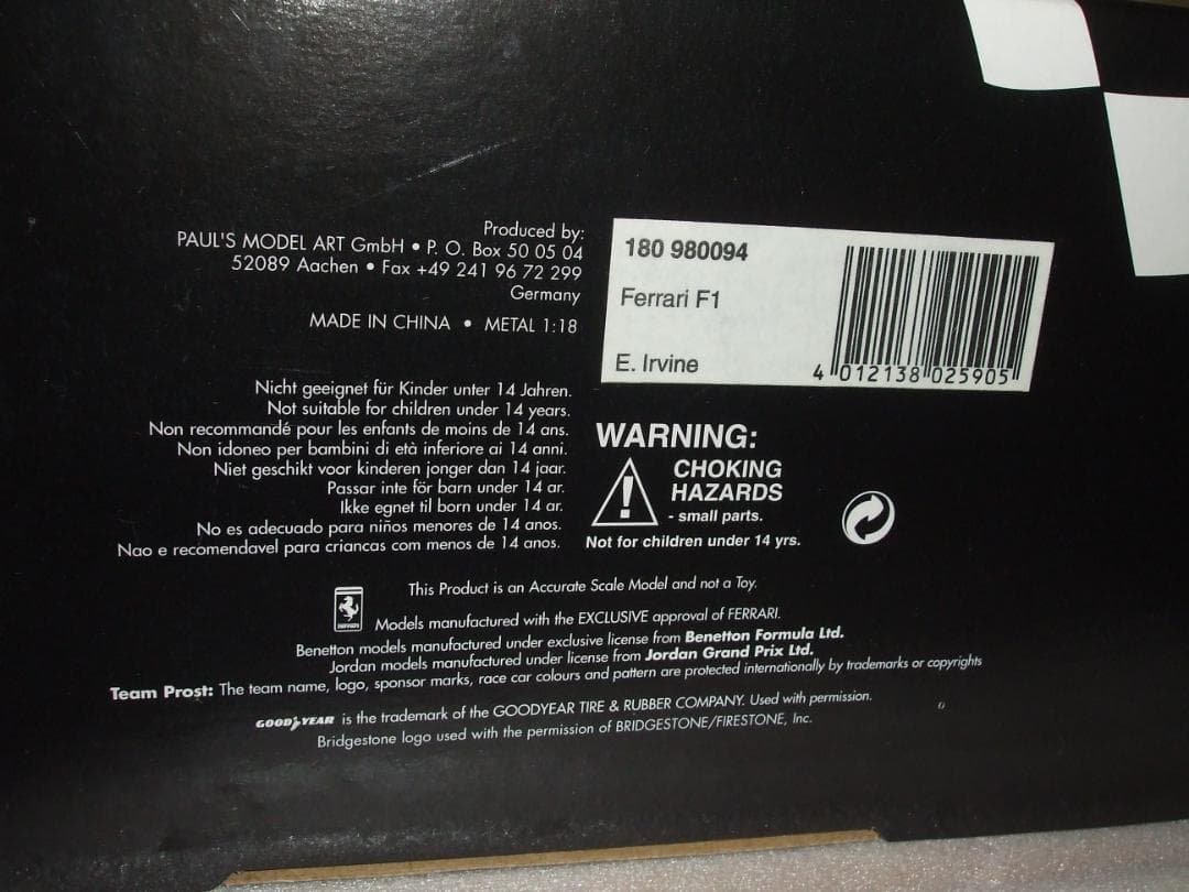 難あり　フェラーリ　F１　E・アーバイン　＃４　ミニチャンプス　１／１８
