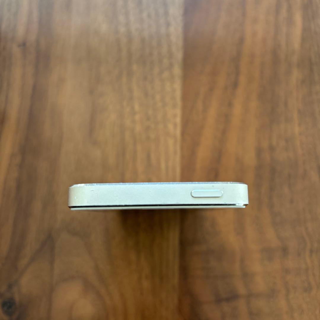 Apple iPhone5s ゴールド 32GB 本体