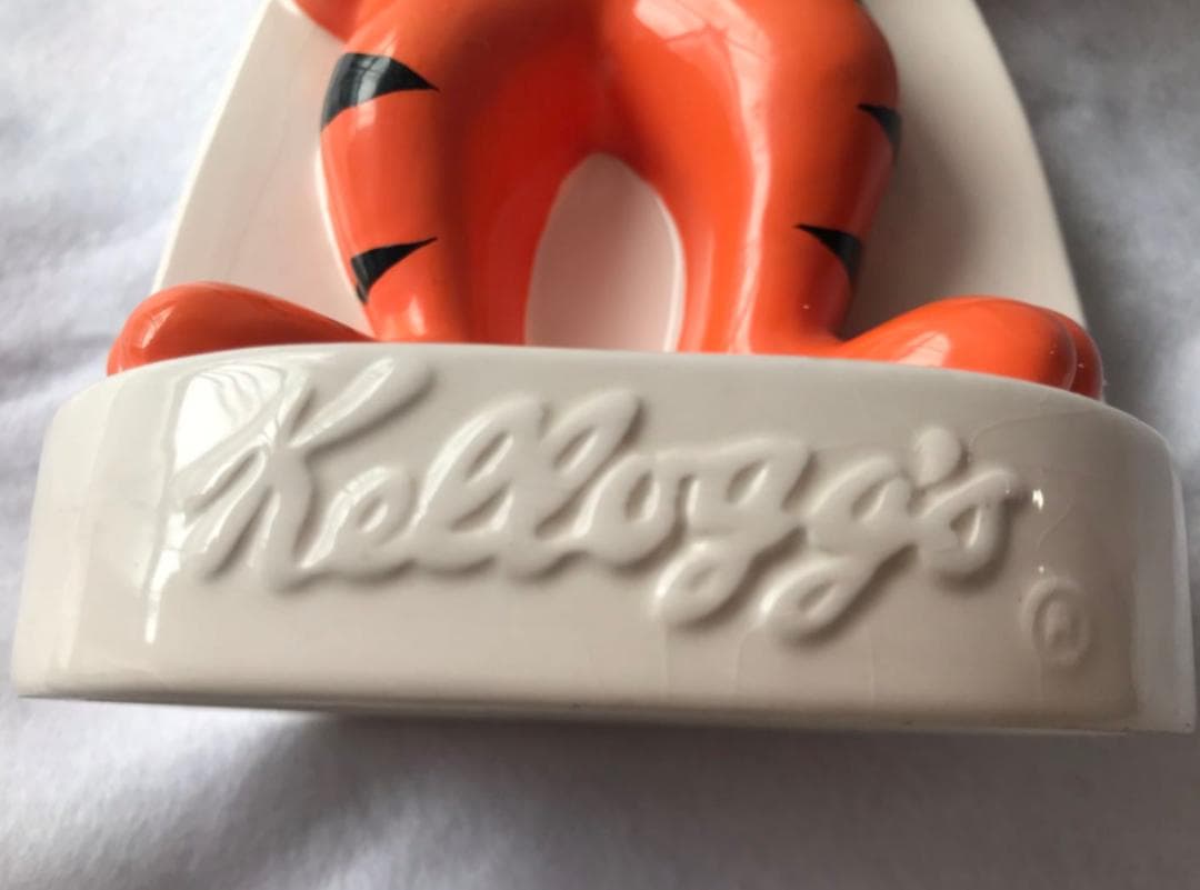 トニー・ザ・タイガー ケロッグのシリアル 陶器製 貯金箱