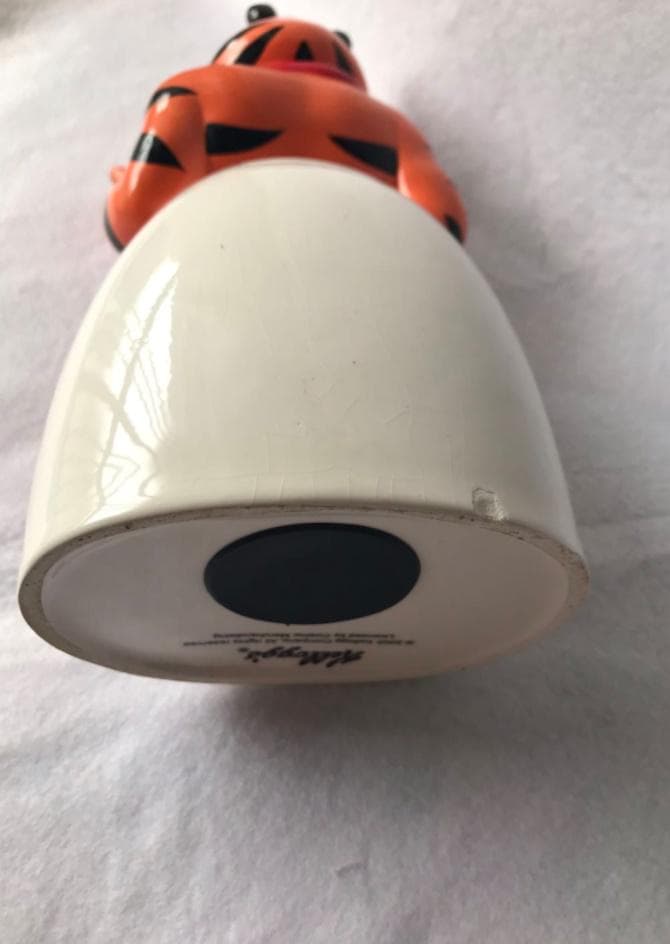 トニー・ザ・タイガー ケロッグのシリアル 陶器製 貯金箱