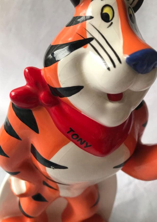 トニー・ザ・タイガー ケロッグのシリアル 陶器製 貯金箱
