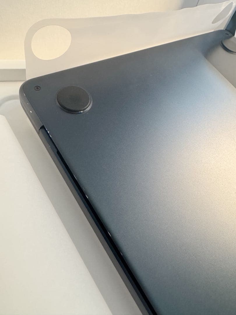 Macbook Air 2022 M2 / 512GB 16GB ミッドナイト