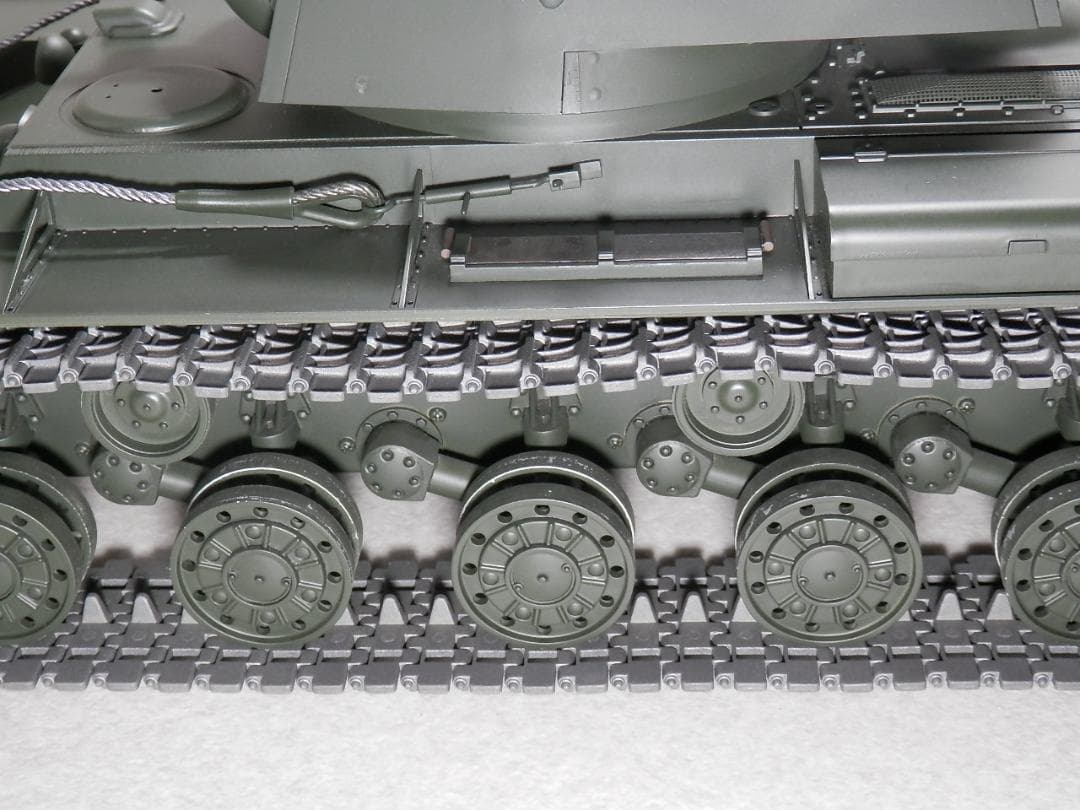 RC戦車 1/16スケール 　ＫＶ－１　組立済み