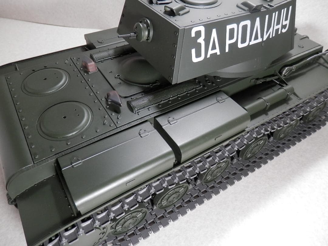 RC戦車 1/16スケール 　ＫＶ－１　組立済み