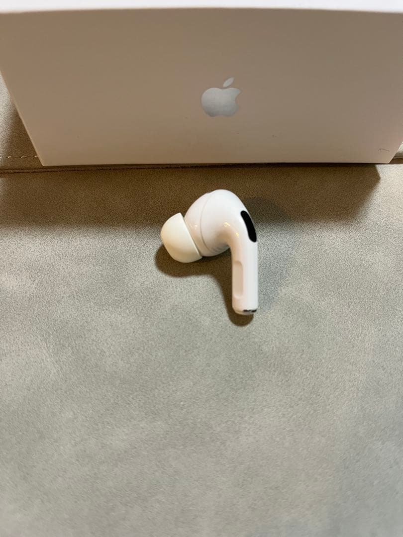AirPods Pro 第2世代 Lightning 左耳 A2698 純正