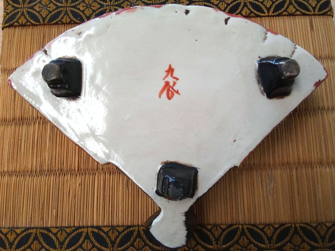 九谷焼　色絵扇面・扇型　香炉　たたみ付き