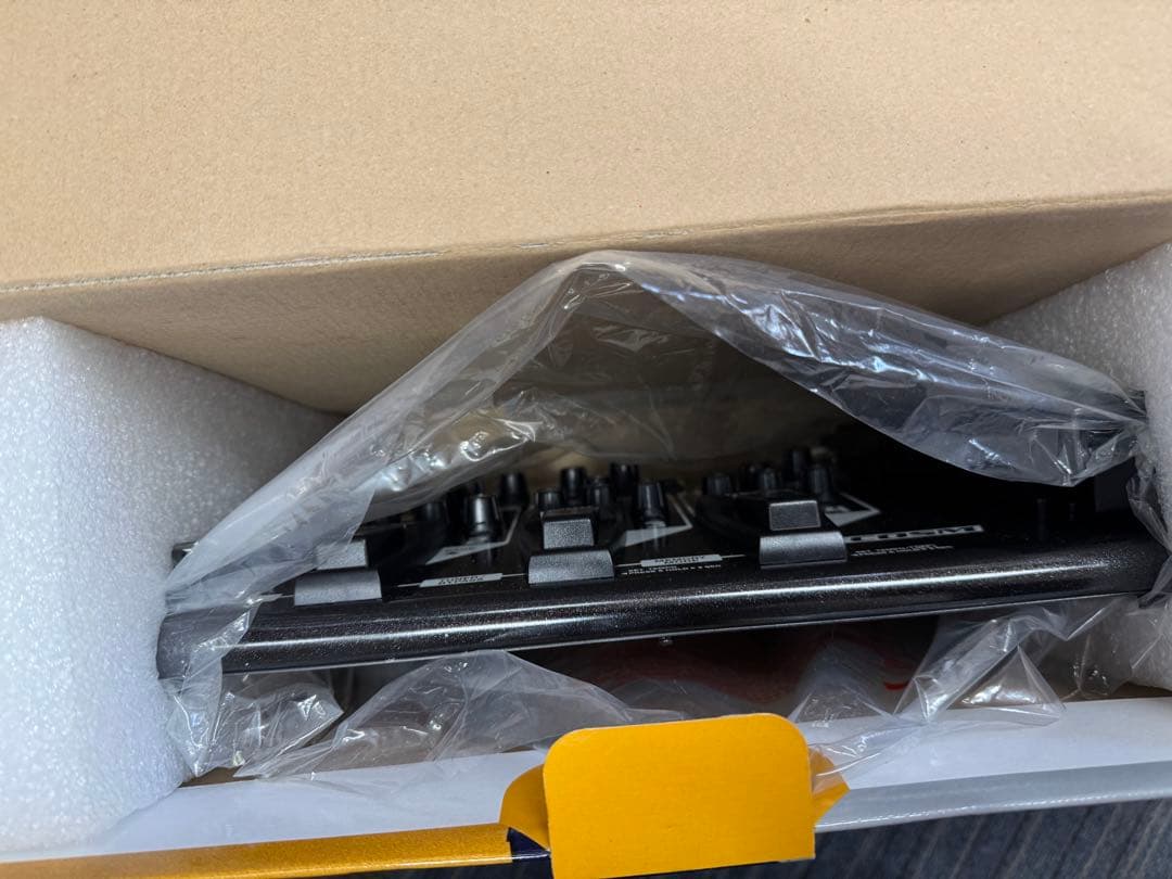 未使用 BOSS ME-70 ギター マルチエフェクター 元箱あり