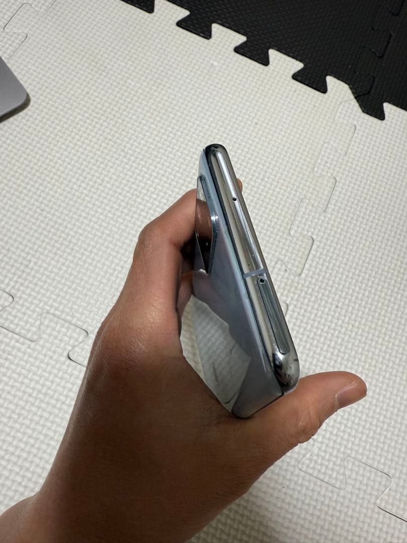 Galaxy S20+ 5G 128GB 画面漏れ