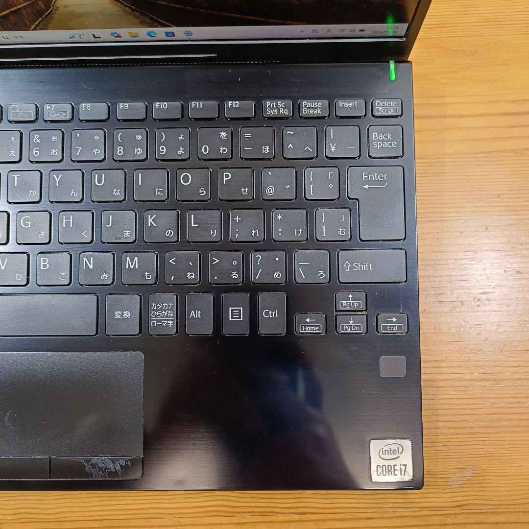 ノートPC 10世代 Corei7 SSD メモリ16GB Windows11