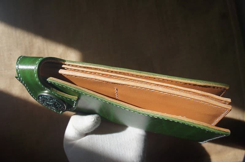 セール　送料無料　ルガトショルダーのバイカーズウォレット【パロットグリーン】