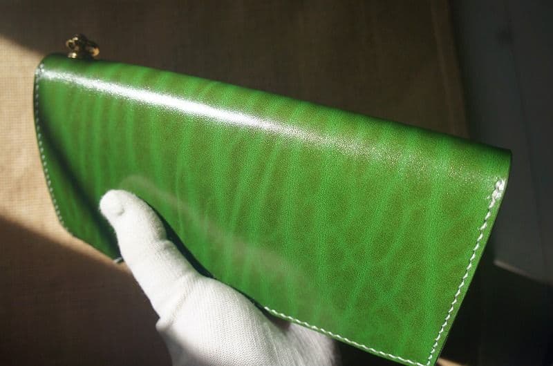 セール　送料無料　ルガトショルダーのバイカーズウォレット【パロットグリーン】