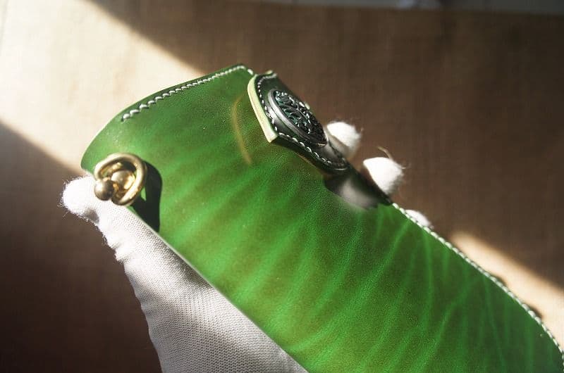 セール　送料無料　ルガトショルダーのバイカーズウォレット【パロットグリーン】