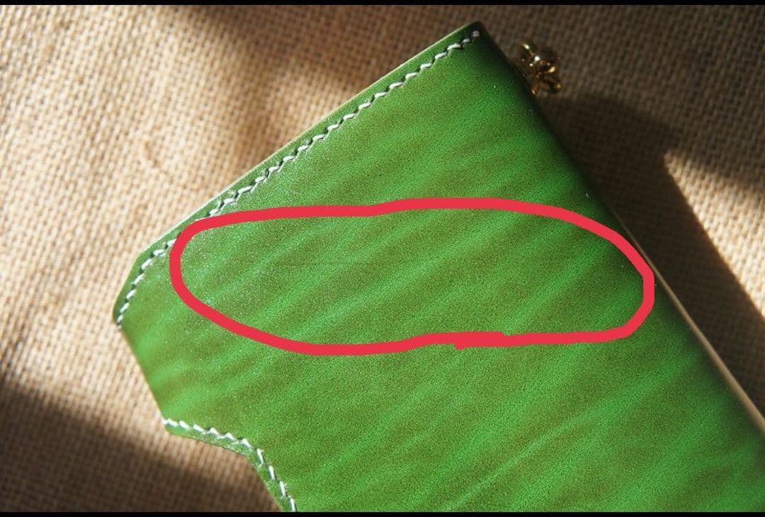 セール　送料無料　ルガトショルダーのバイカーズウォレット【パロットグリーン】