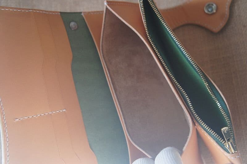 セール　送料無料　ルガトショルダーのバイカーズウォレット【パロットグリーン】