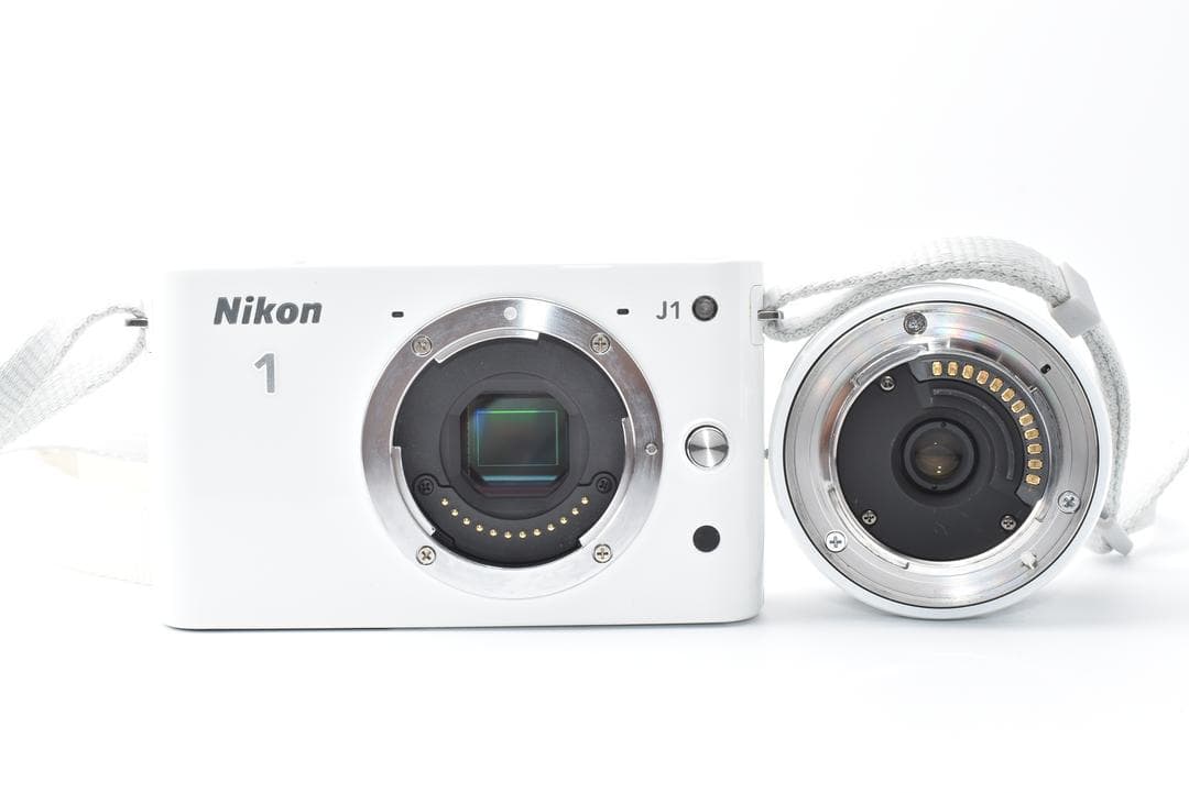 ニコン Nikon 1 J1 ホワイト 10-30mmレンズキット