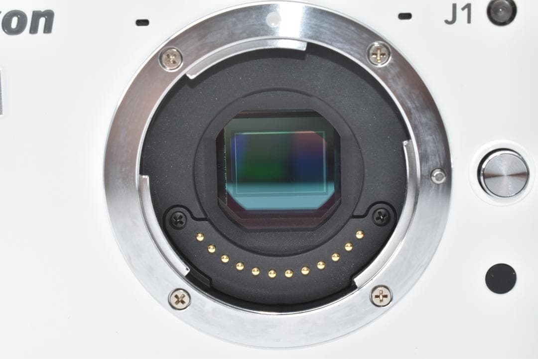 ニコン Nikon 1 J1 ホワイト 10-30mmレンズキット