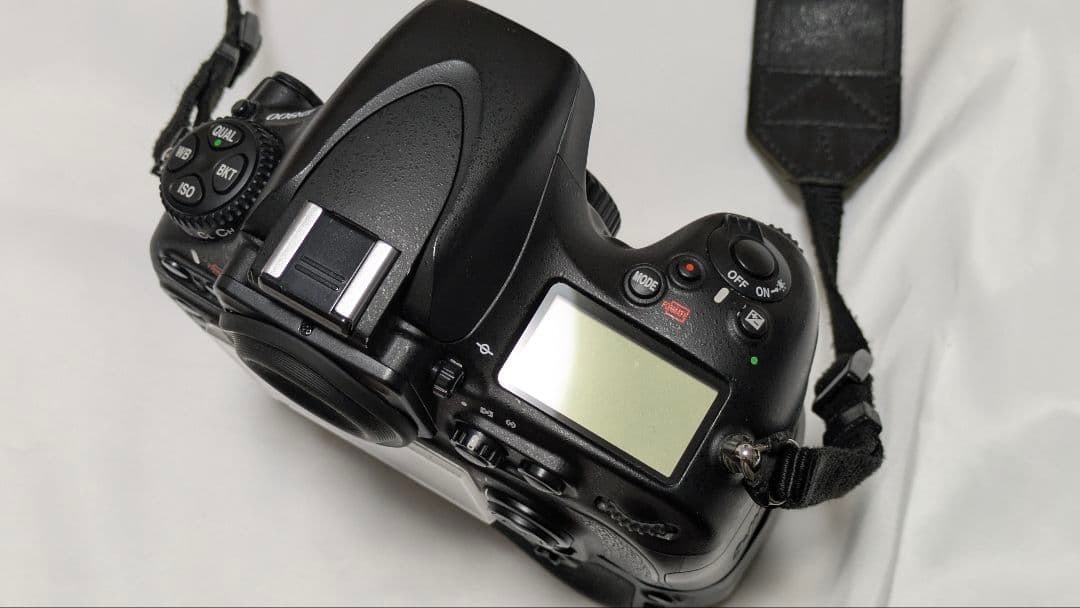 デジタルカメラ Nikon D800 + MB-D12