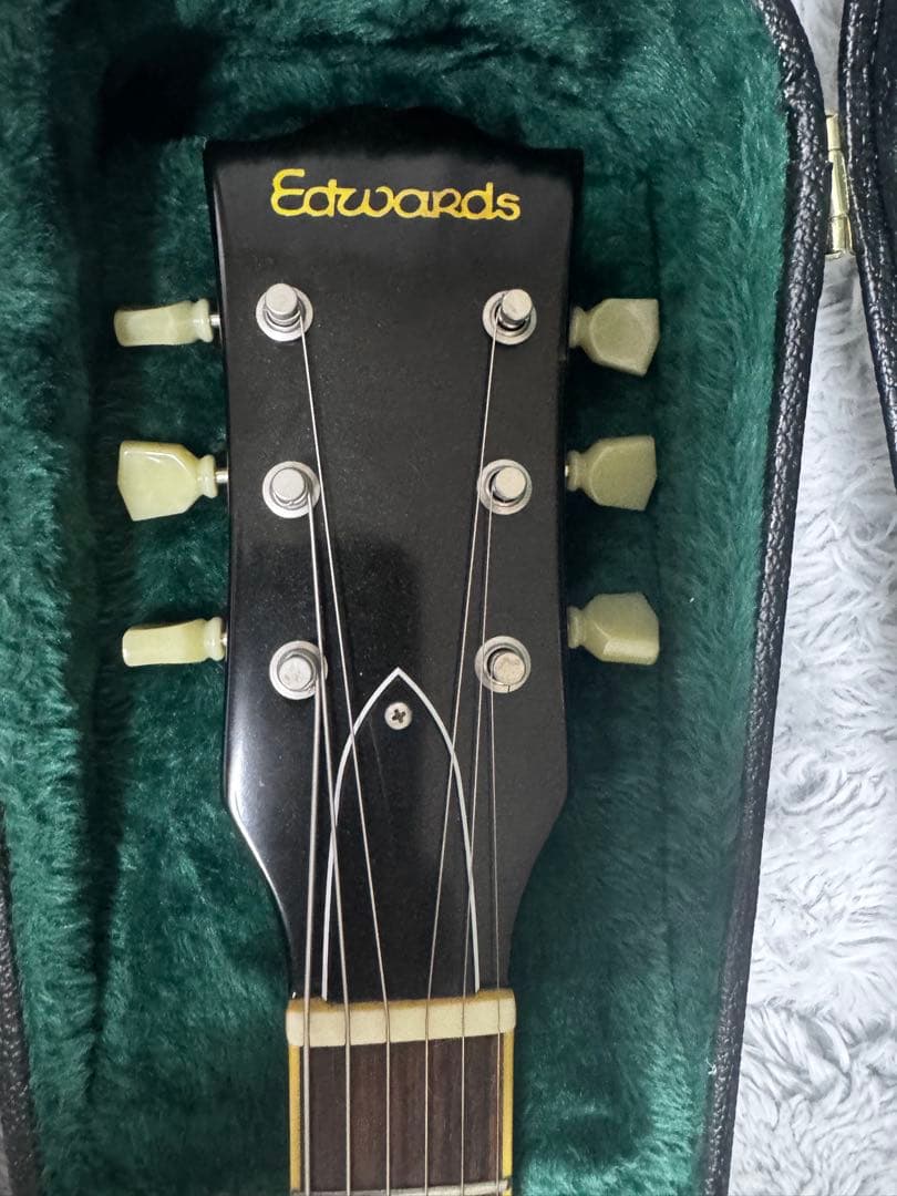 セミアコ　EDWARDS E-SA-160LTS エレキギター