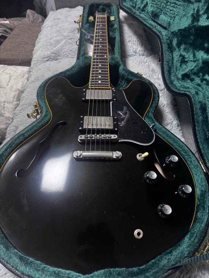 セミアコ　EDWARDS E-SA-160LTS エレキギター