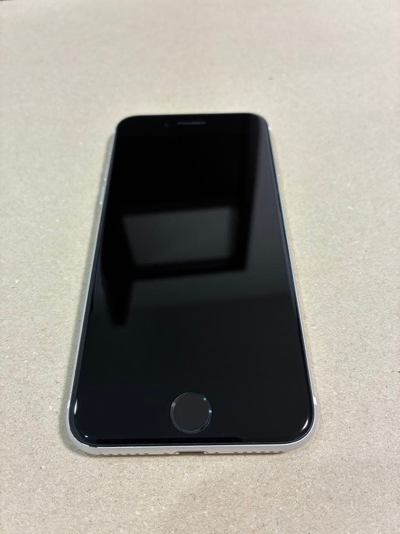Apple iPhone SE2 第二世代 64GB ホワイト SIMフリー