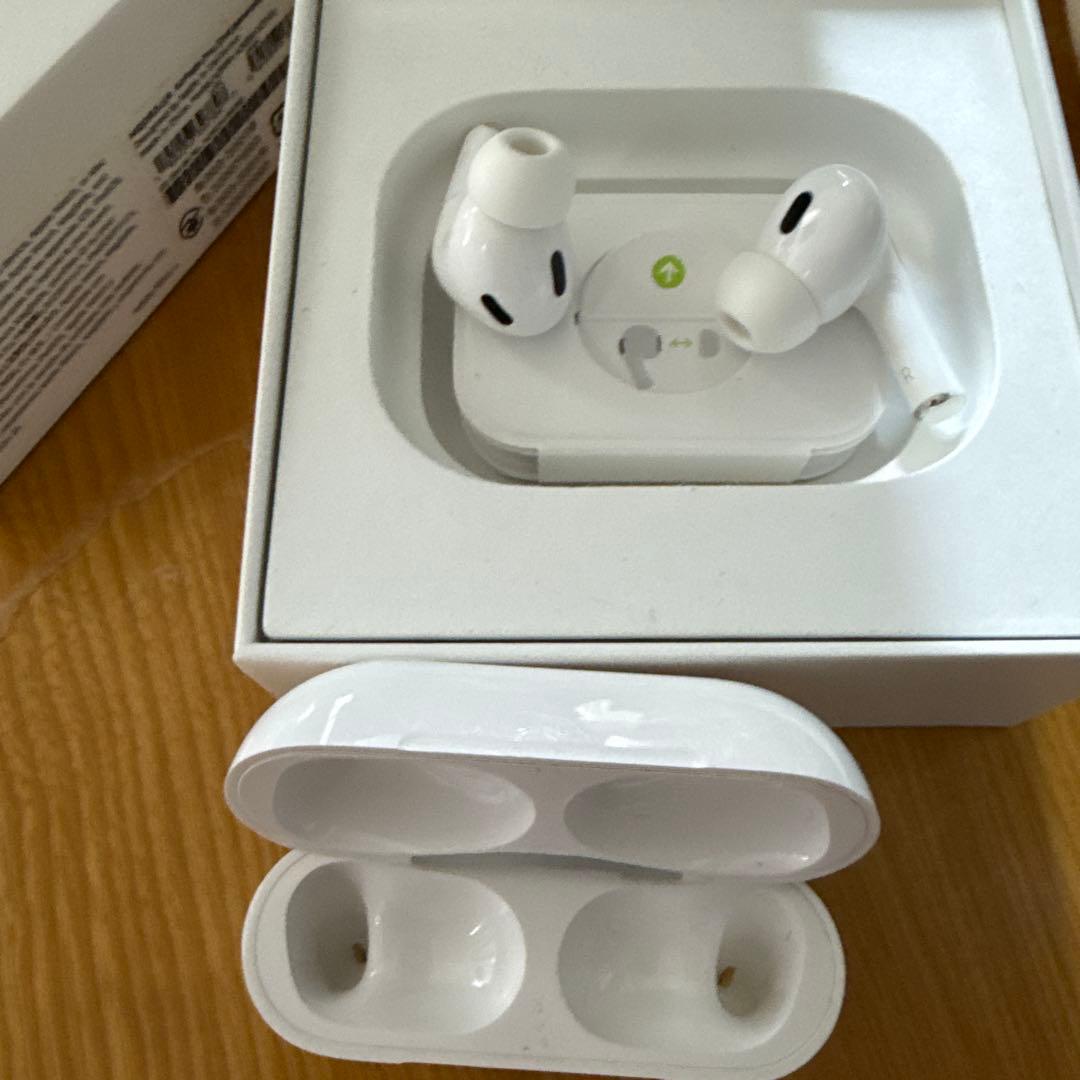AirPods Pro 本体 ホワイト 充電ケーブル付